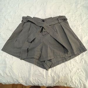 Albion Fit - high waisted shorts